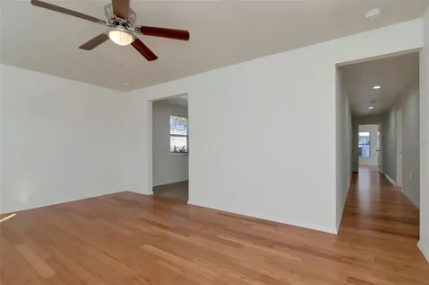 3305 56th Avenue N St Petersburg FL 33714