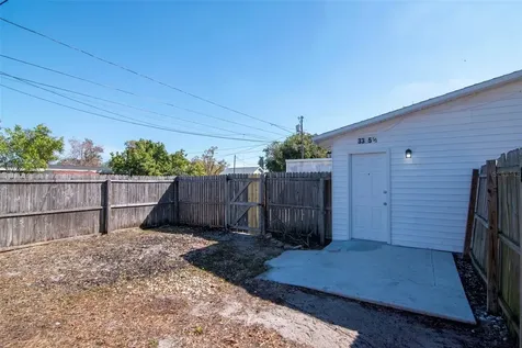 3305 56th Avenue N St Petersburg FL 33714