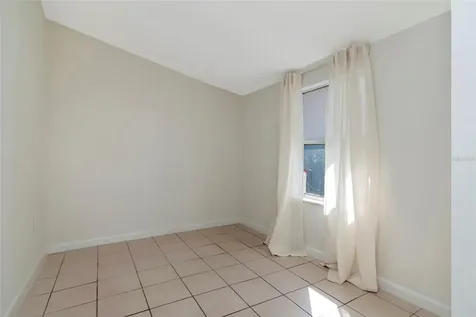 3305 56th Avenue N St Petersburg FL 33714