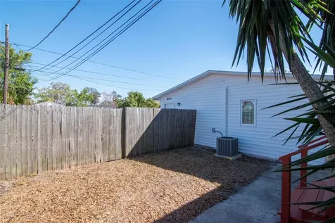 3305 56th Avenue N St Petersburg FL 33714