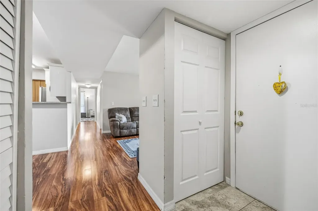 455 Alt 19 S Palm Harbor FL 34683