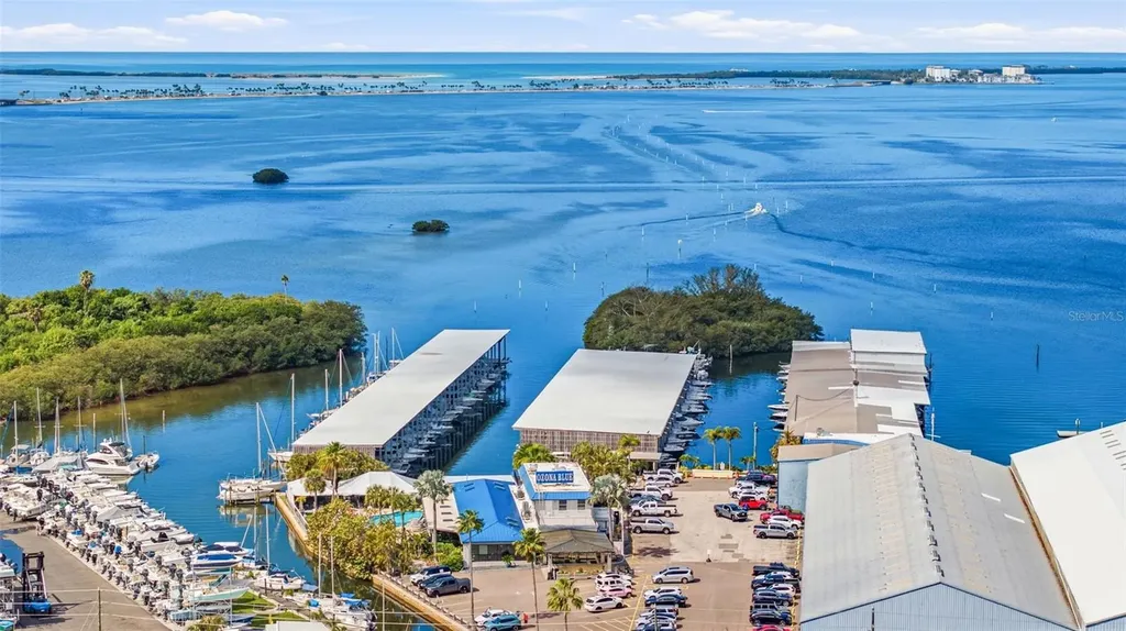 455 Alt 19 S Palm Harbor FL 34683