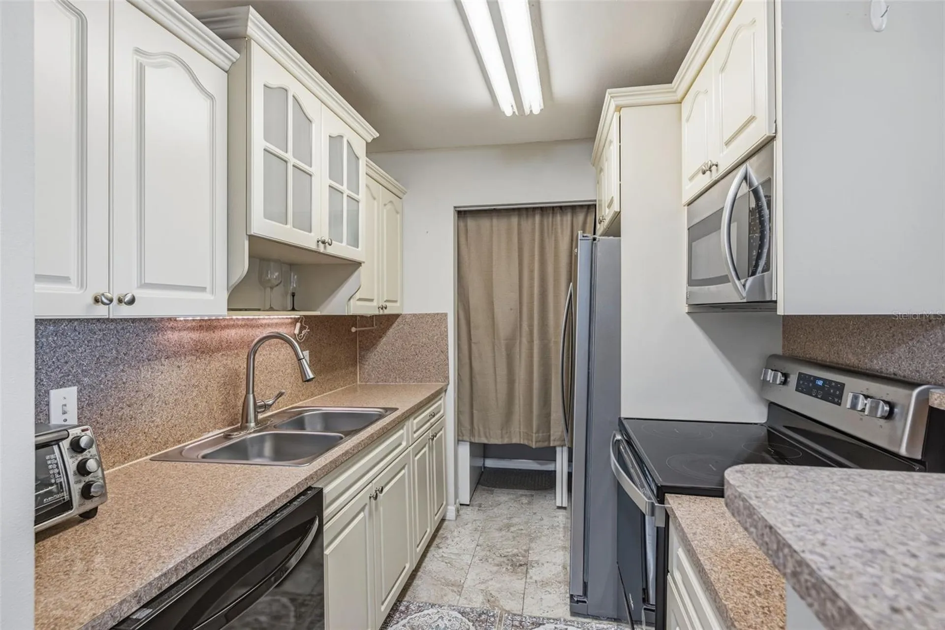 455 Alt 19 S Palm Harbor FL 34683