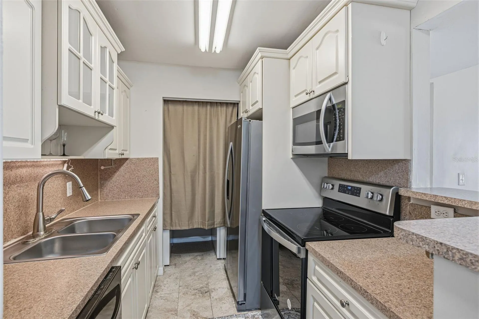 455 Alt 19 S Palm Harbor FL 34683