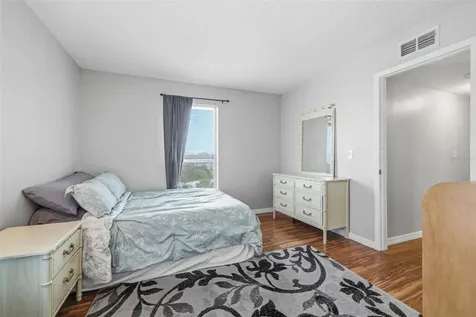 455 Alt 19 S Palm Harbor FL 34683