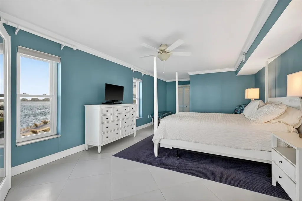 5130 Brittany Drive S St Petersburg FL 33715