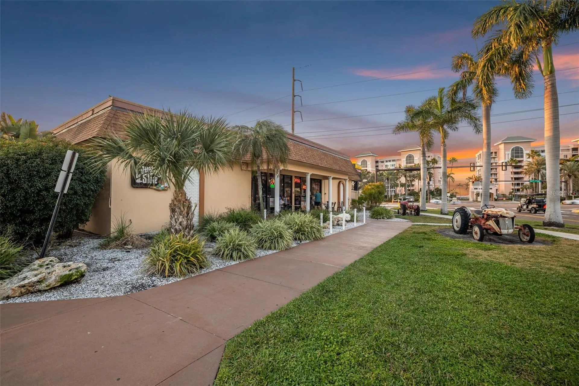 5130 Brittany Drive S St Petersburg FL 33715