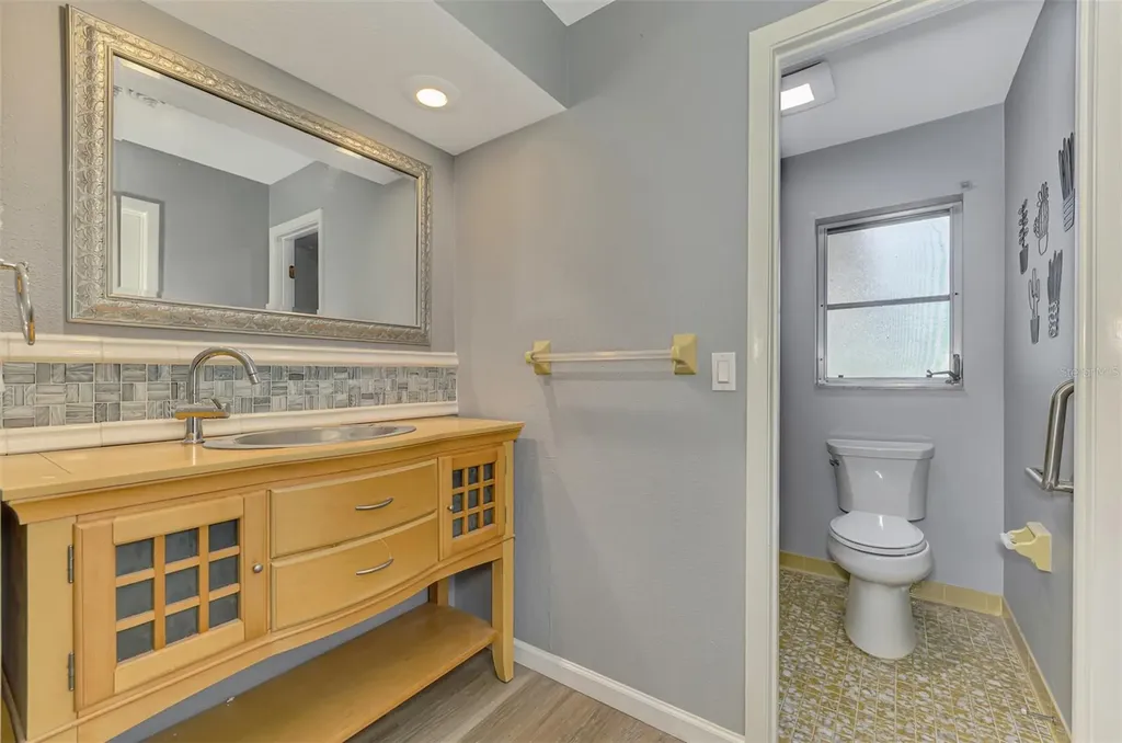 22 Oakland Hills Court Rotonda West FL 33947