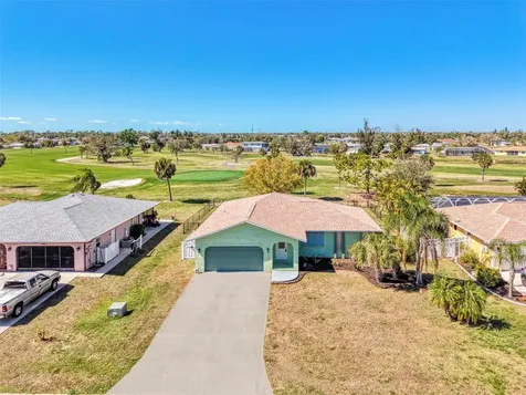 22 Oakland Hills Court Rotonda West FL 33947