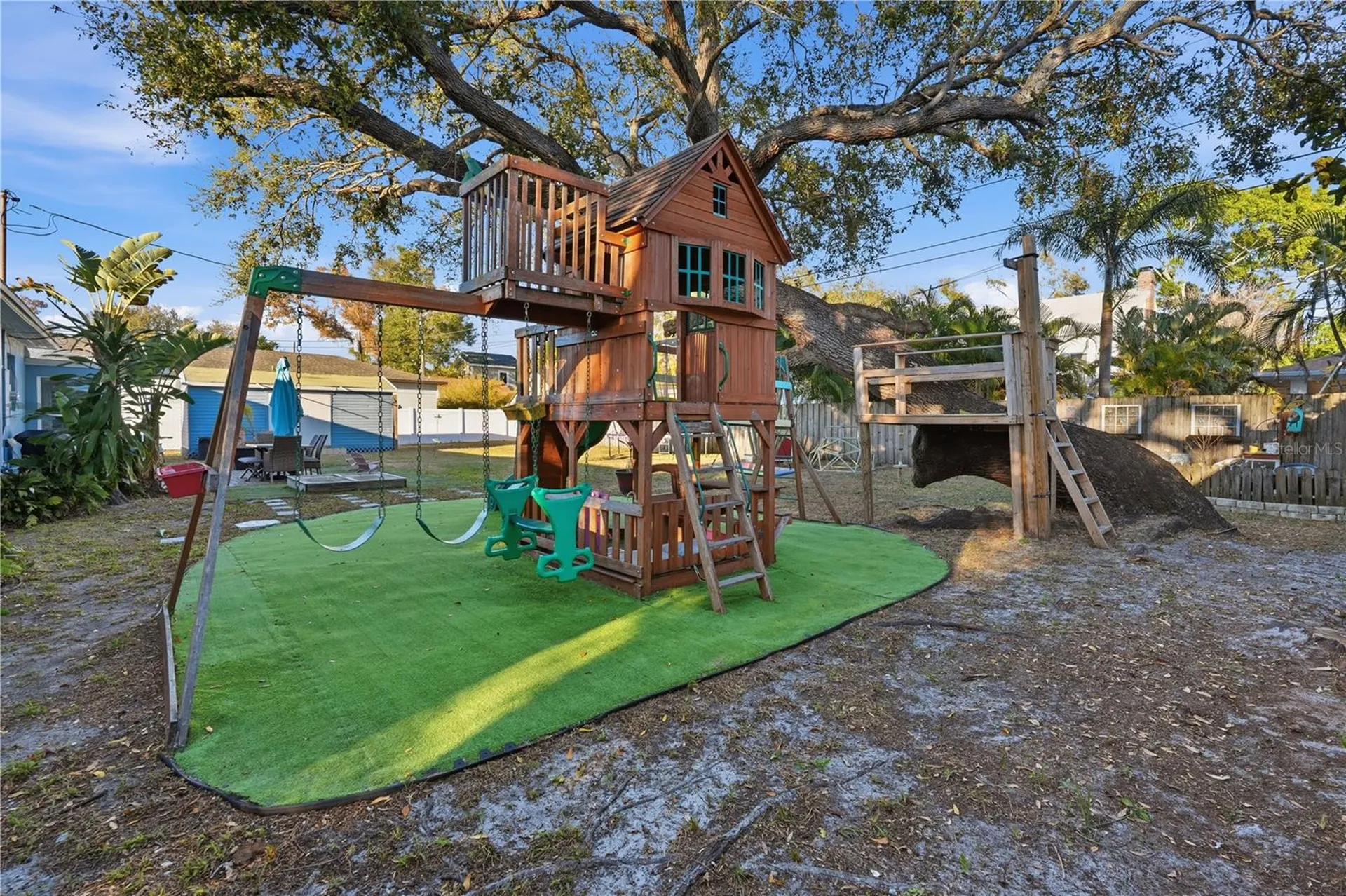 2415 16th Street N St Petersburg FL 33704