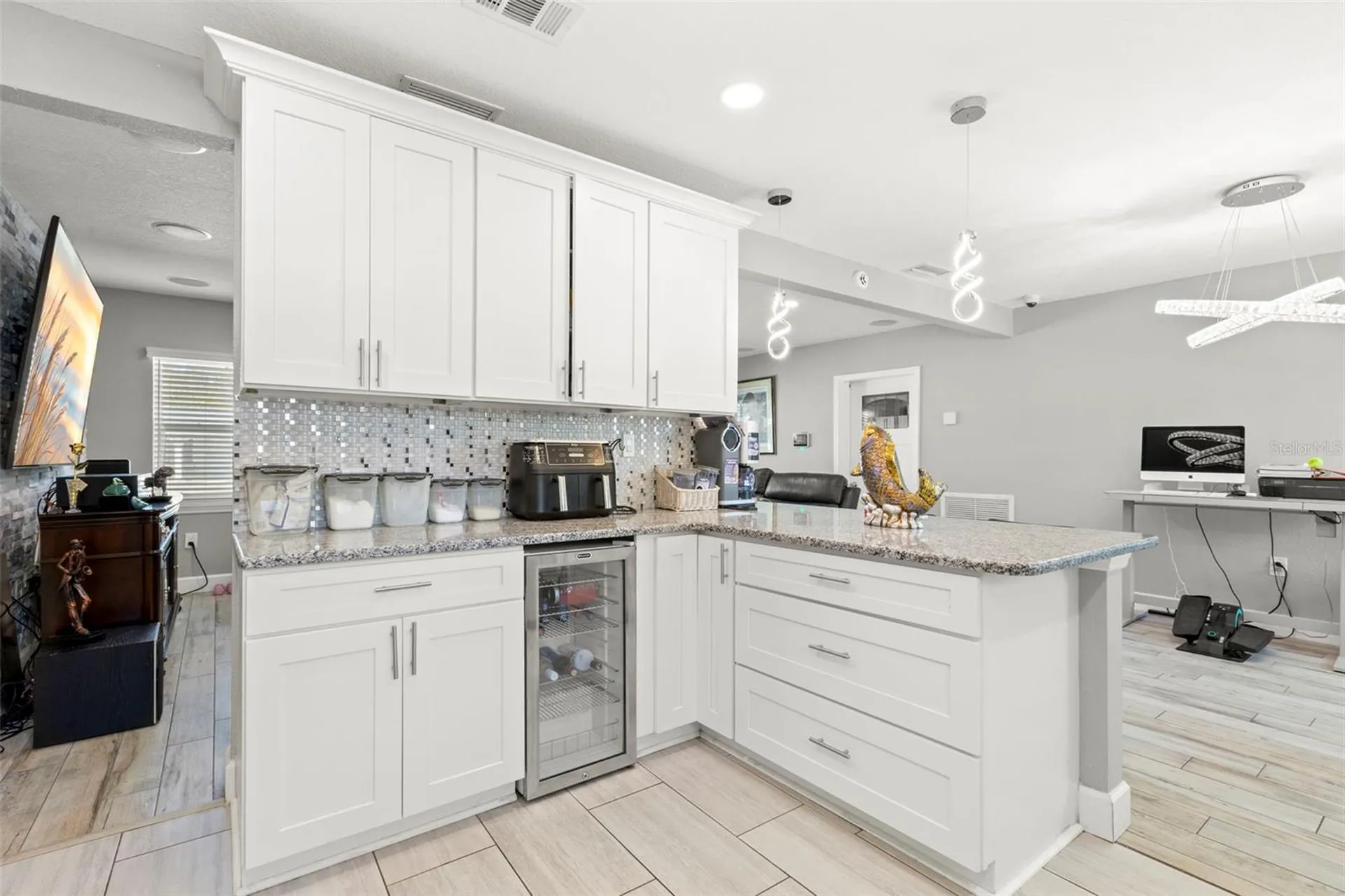 1000 59th Avenue S St Petersburg FL 33705