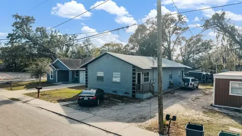 8304 N 13th Street Tampa FL 33604