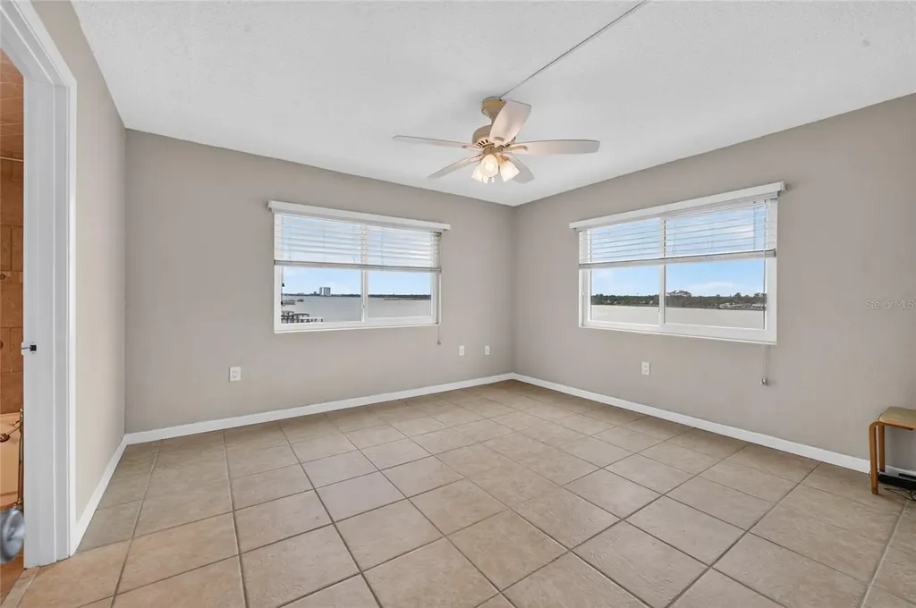 2711 N Halifax Avenue Daytona Beach FL 32118