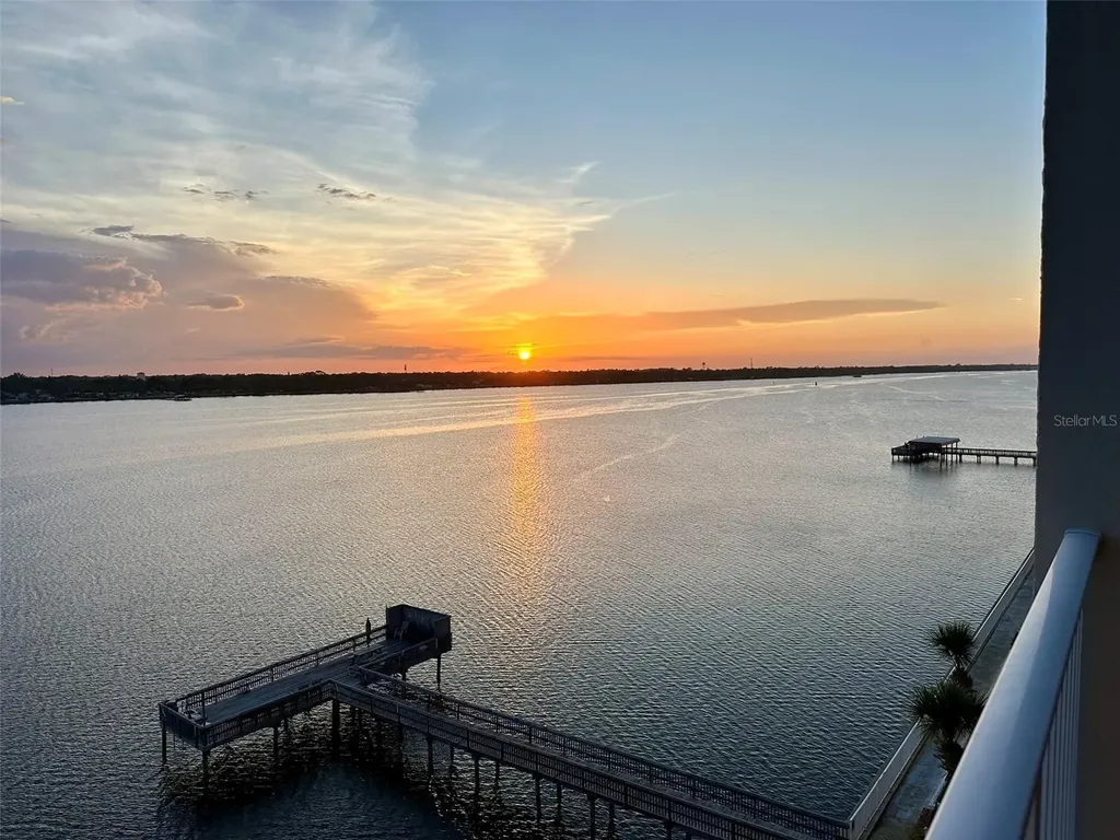 2711 N Halifax Avenue Daytona Beach FL 32118