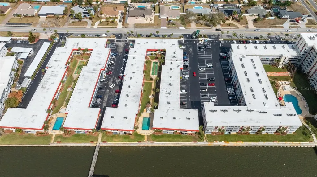 2711 N Halifax Avenue Daytona Beach FL 32118
