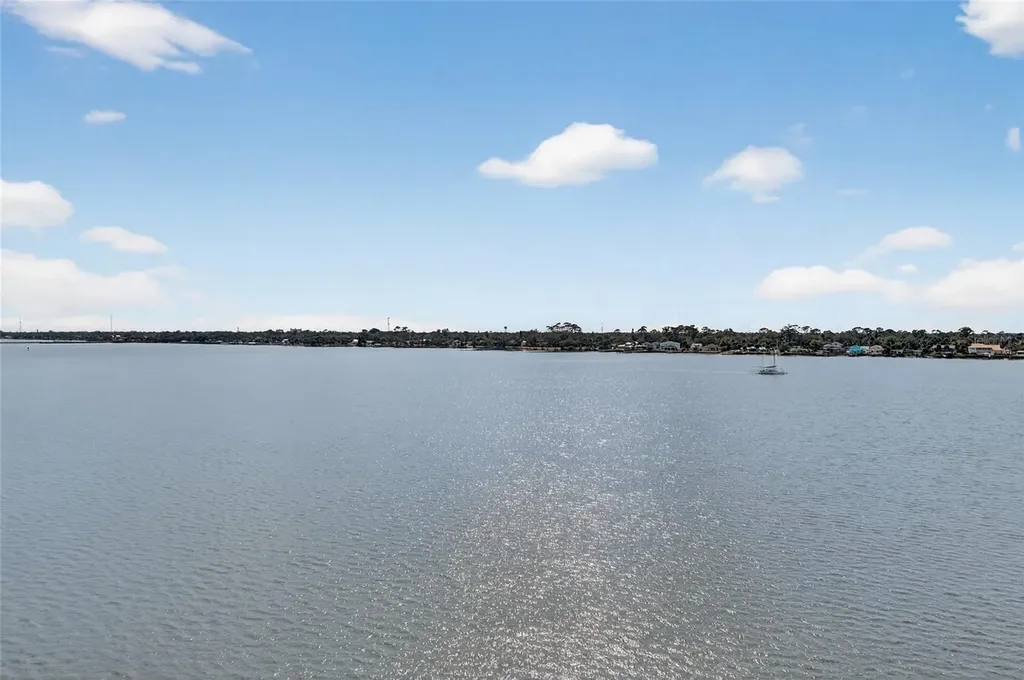 2711 N Halifax Avenue Daytona Beach FL 32118