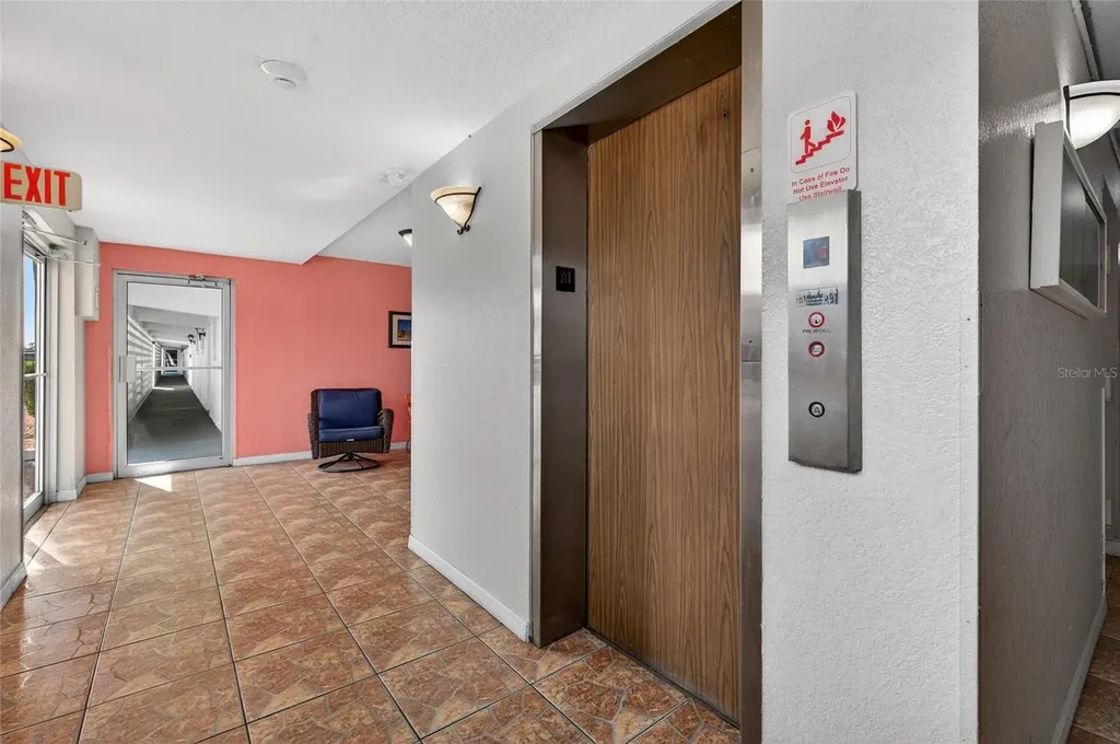2711 N Halifax Avenue Daytona Beach FL 32118