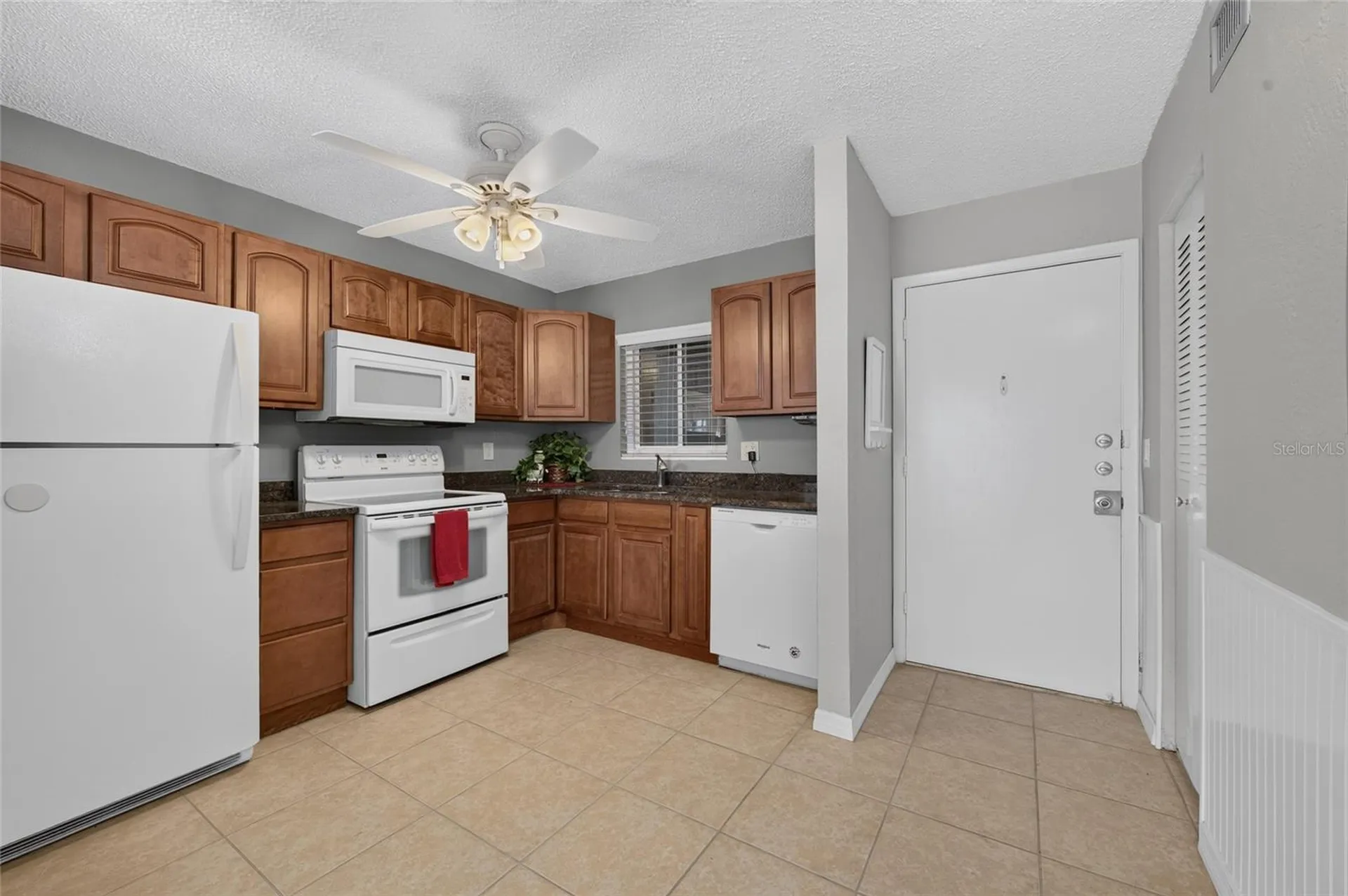 2711 N Halifax Avenue Daytona Beach FL 32118