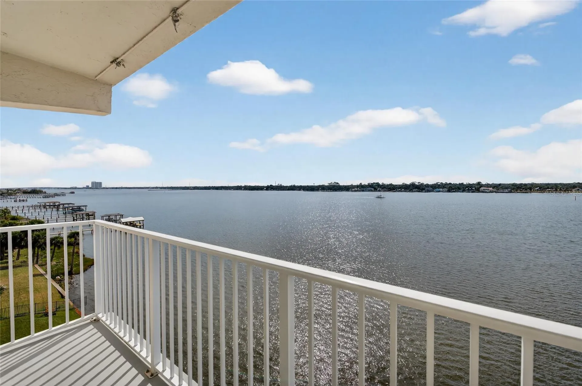 2711 N Halifax Avenue Daytona Beach FL 32118