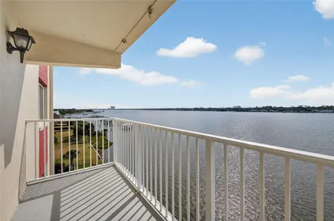 2711 N Halifax Avenue Daytona Beach FL 32118