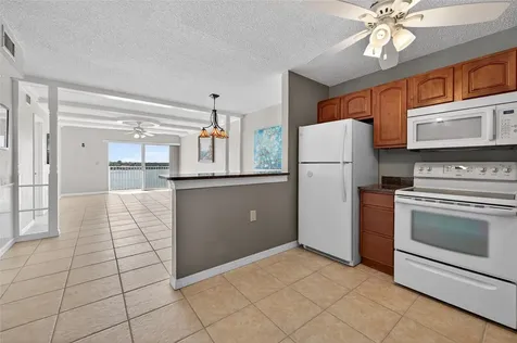 2711 N Halifax Avenue Daytona Beach FL 32118