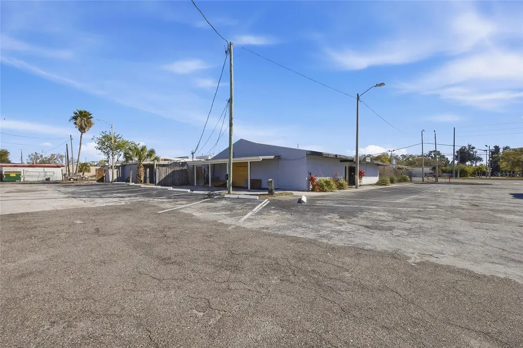 4900 66th Street N St Petersburg FL 33709