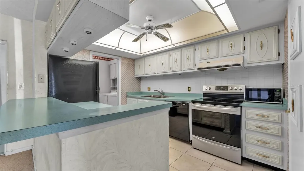 1130 N Lake Parker Avenue Lakeland FL 33805