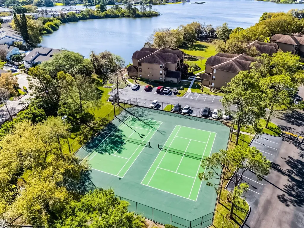 366 Waterside Drive Altamonte Springs FL 32701