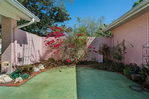 4928 W San Rafael Street Tampa FL 33629