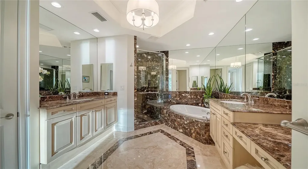 1300 Benjamin Franklin Drive Sarasota FL 34236