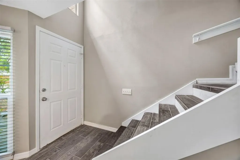 9465 Forest Hills Circle Tampa FL 33612