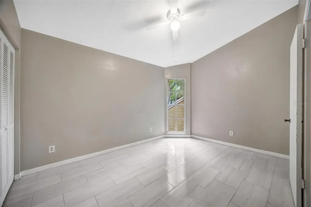 9465 Forest Hills Circle Tampa FL 33612