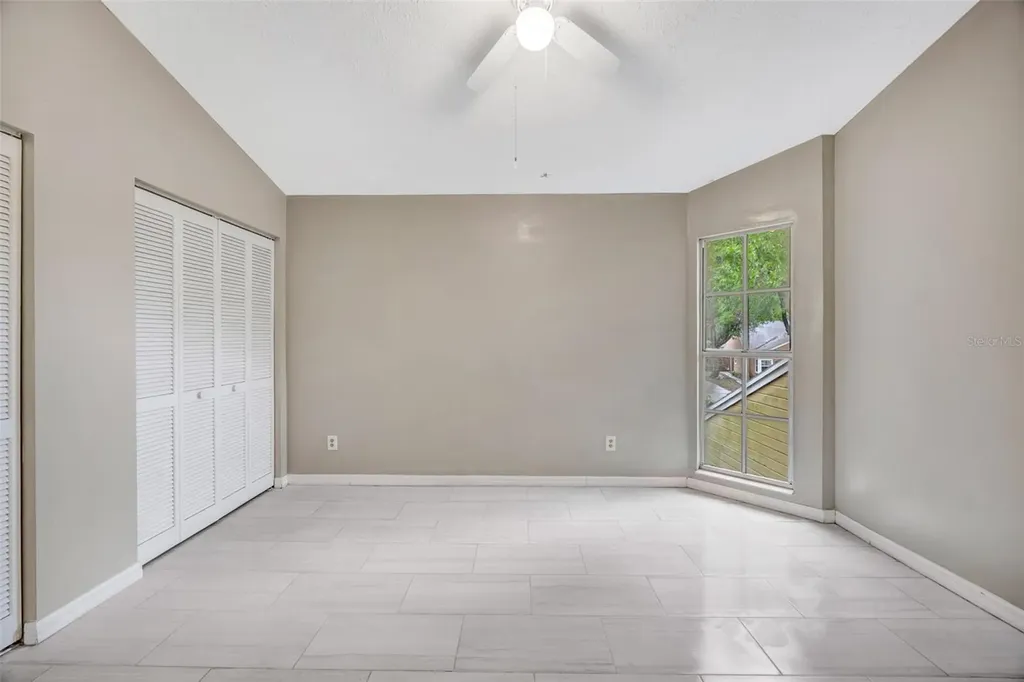 9465 Forest Hills Circle Tampa FL 33612