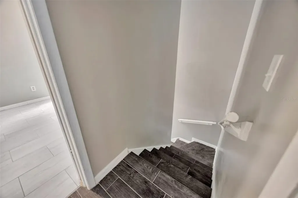 9465 Forest Hills Circle Tampa FL 33612