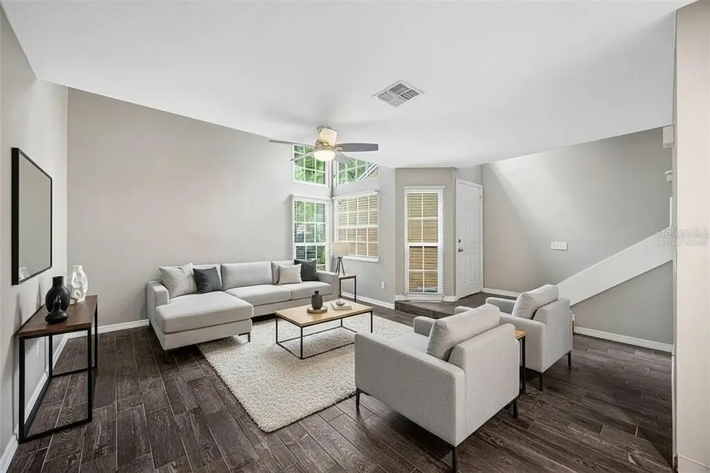 9465 Forest Hills Circle Tampa FL 33612