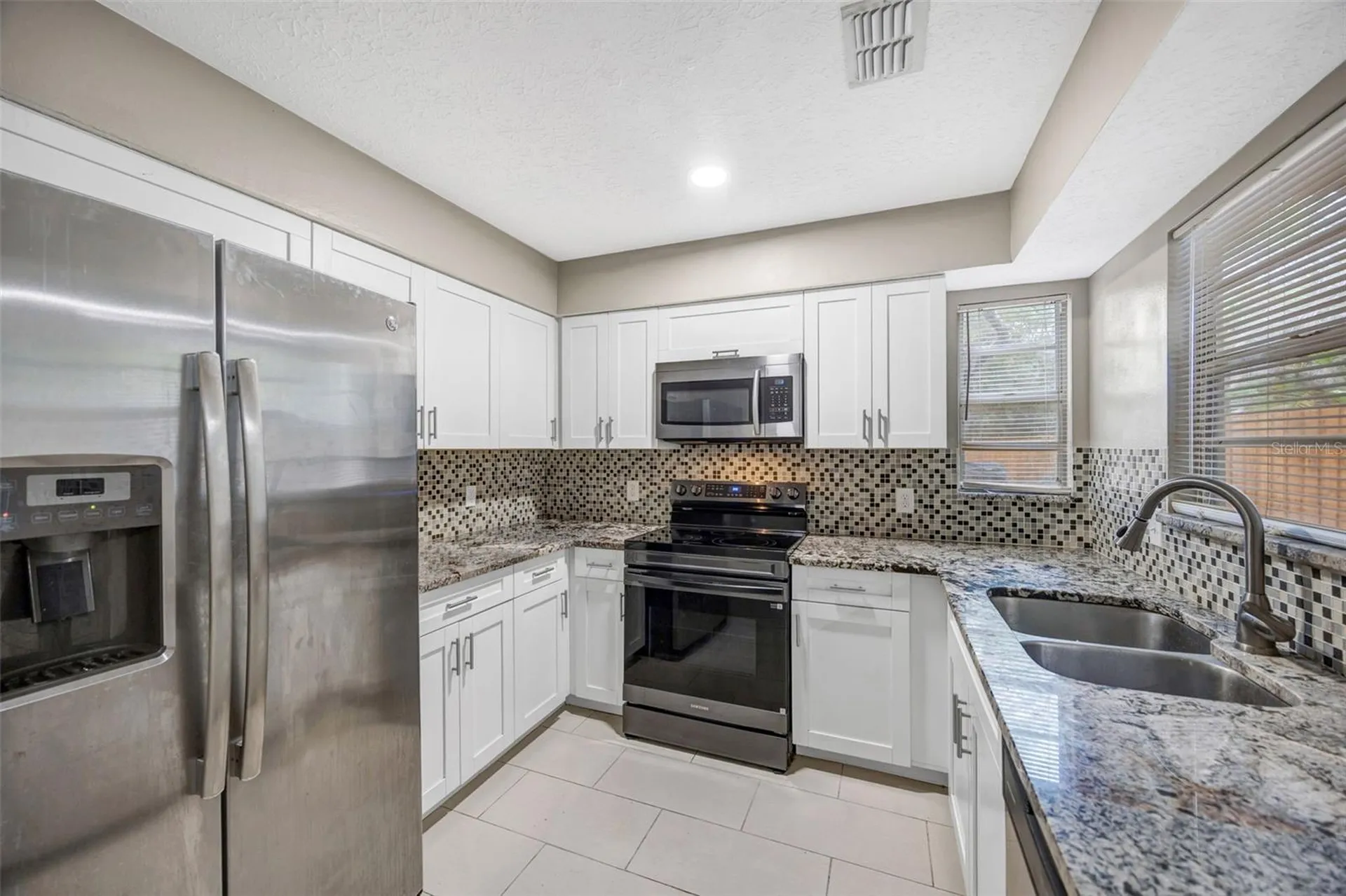 9465 Forest Hills Circle Tampa FL 33612