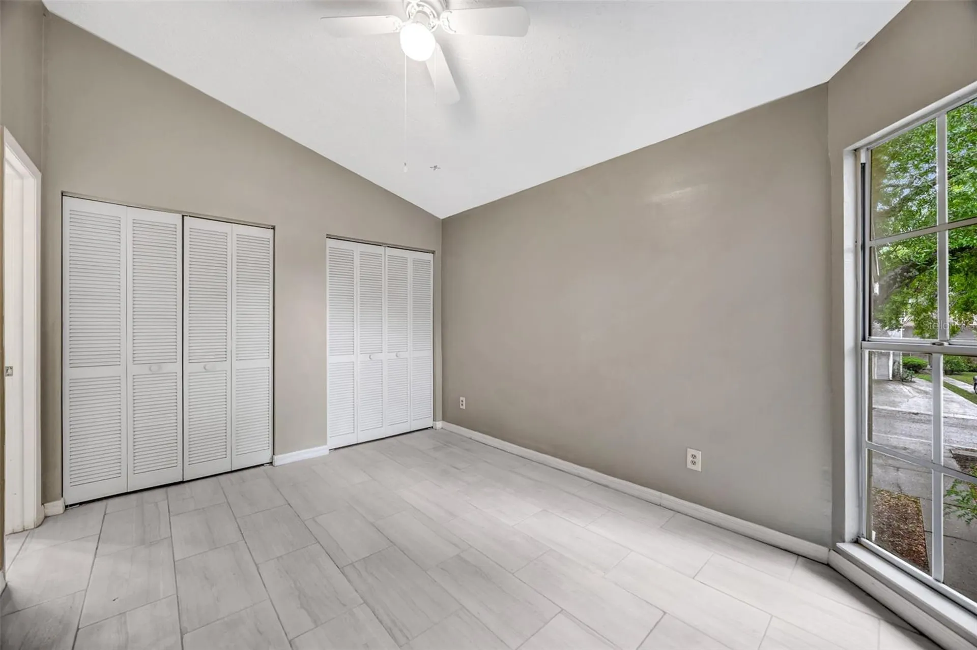 9465 Forest Hills Circle Tampa FL 33612