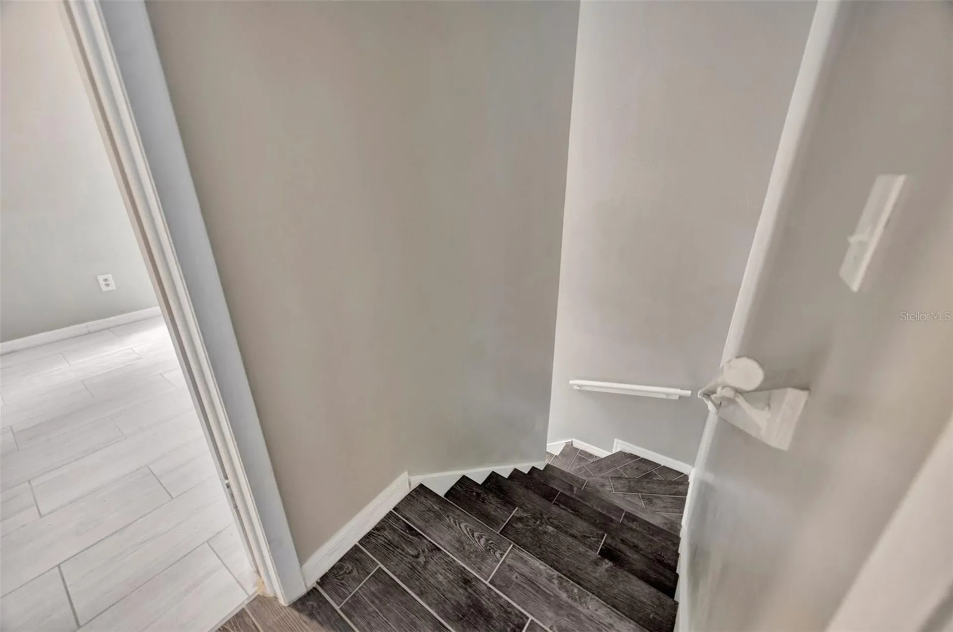 9465 Forest Hills Circle Tampa FL 33612