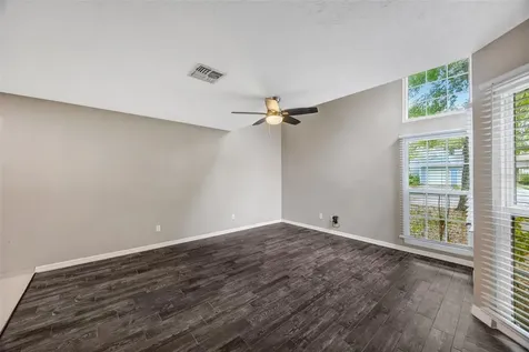 9465 Forest Hills Circle Tampa FL 33612