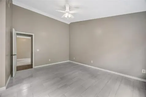9465 Forest Hills Circle Tampa FL 33612