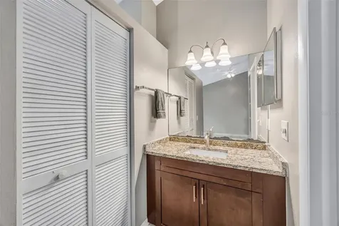 9465 Forest Hills Circle Tampa FL 33612