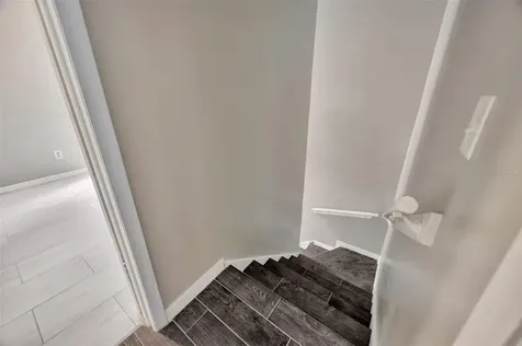 9465 Forest Hills Circle Tampa FL 33612