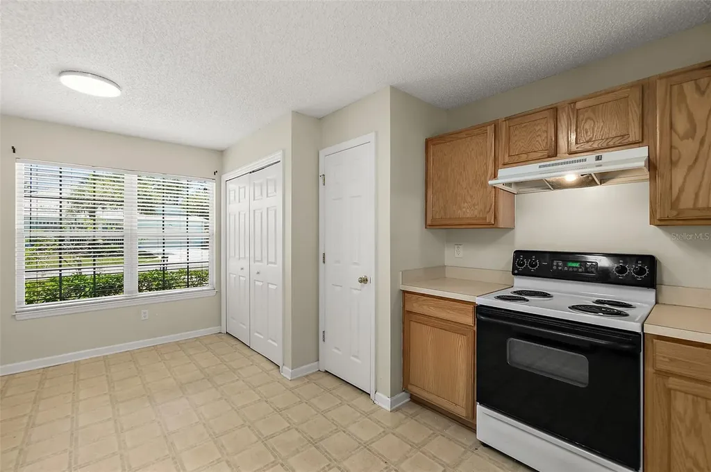 19 Pinell Lane Palm Coast FL 32164