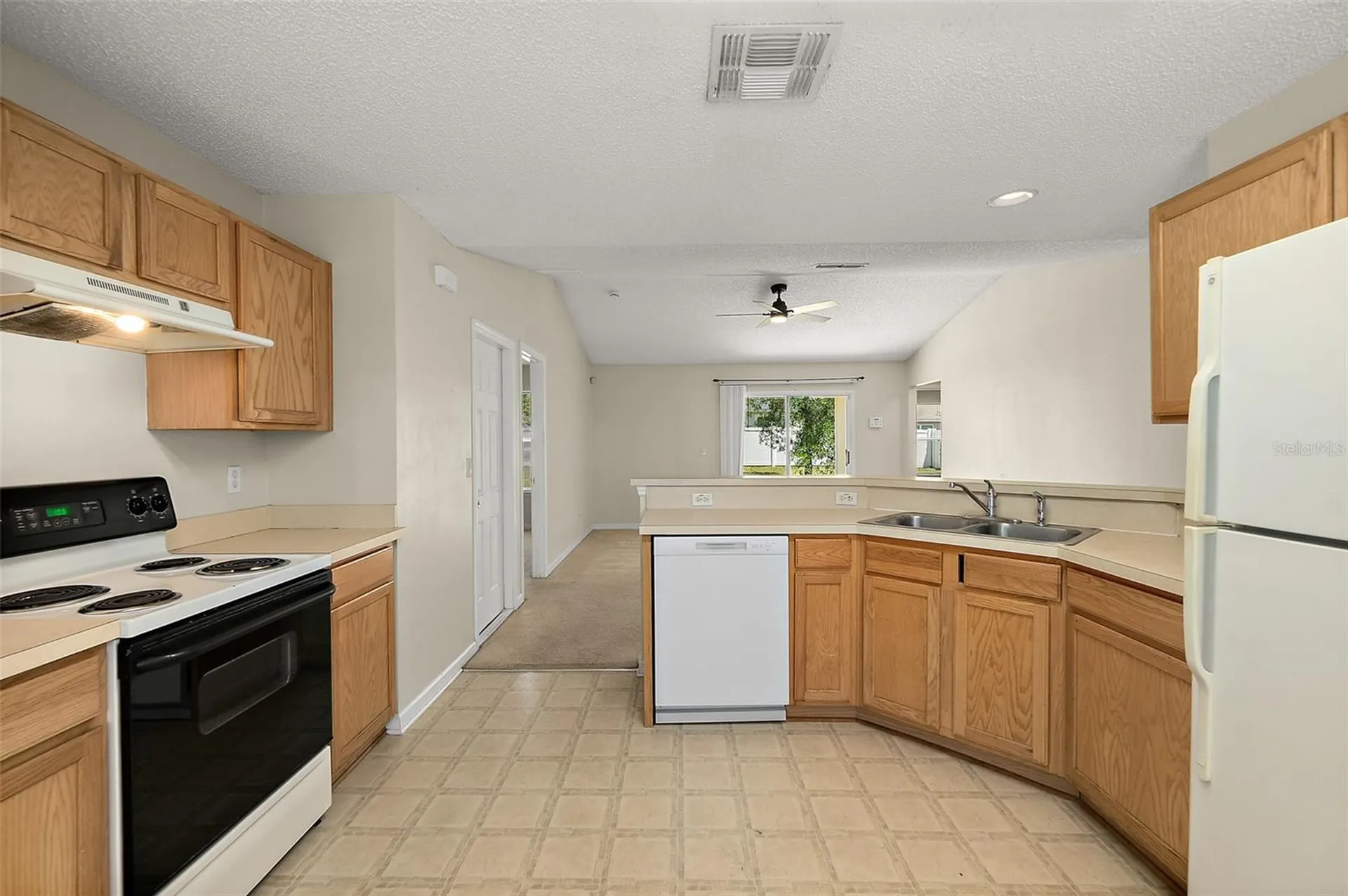 19 Pinell Lane Palm Coast FL 32164