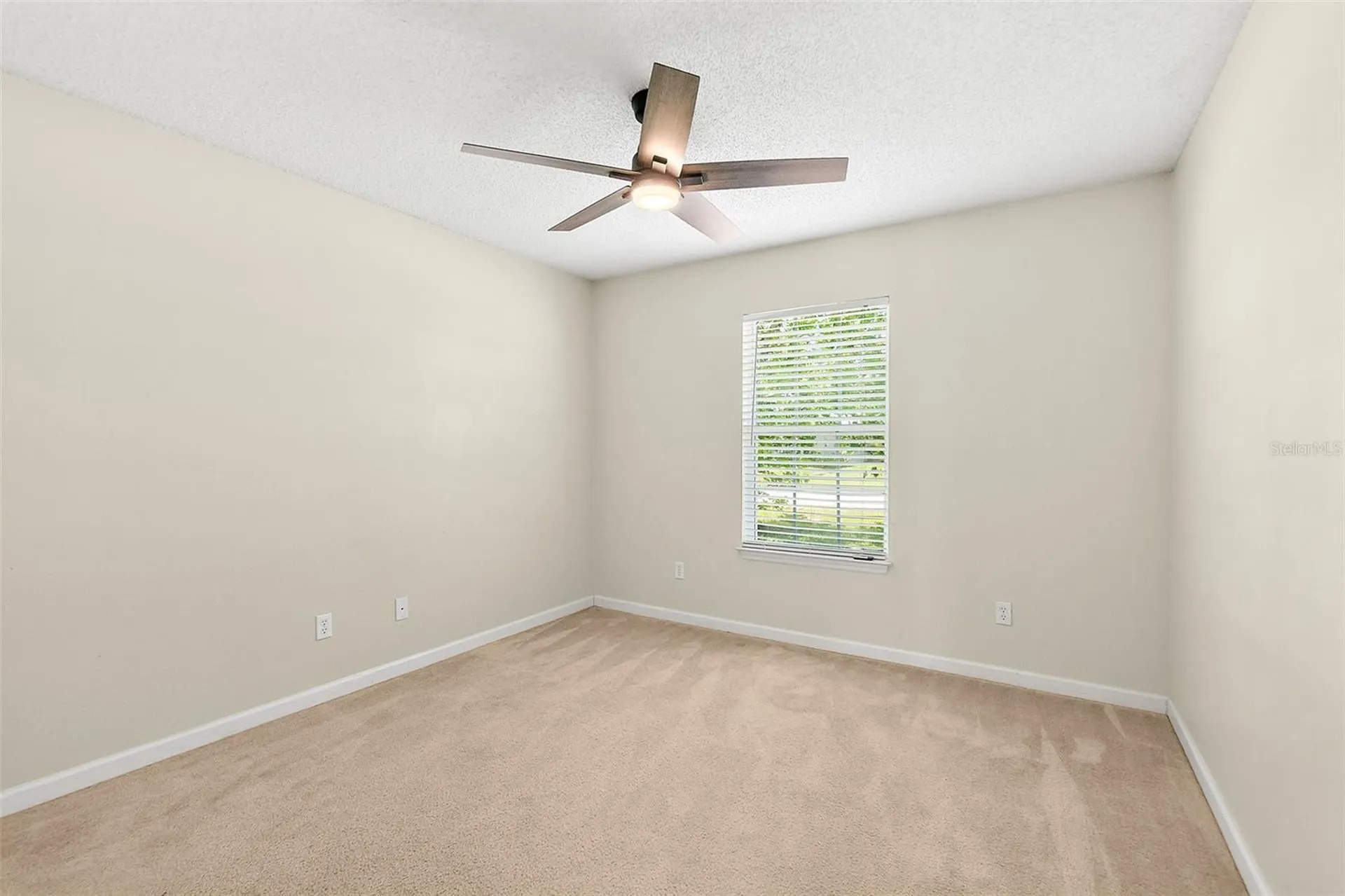 19 Pinell Lane Palm Coast FL 32164