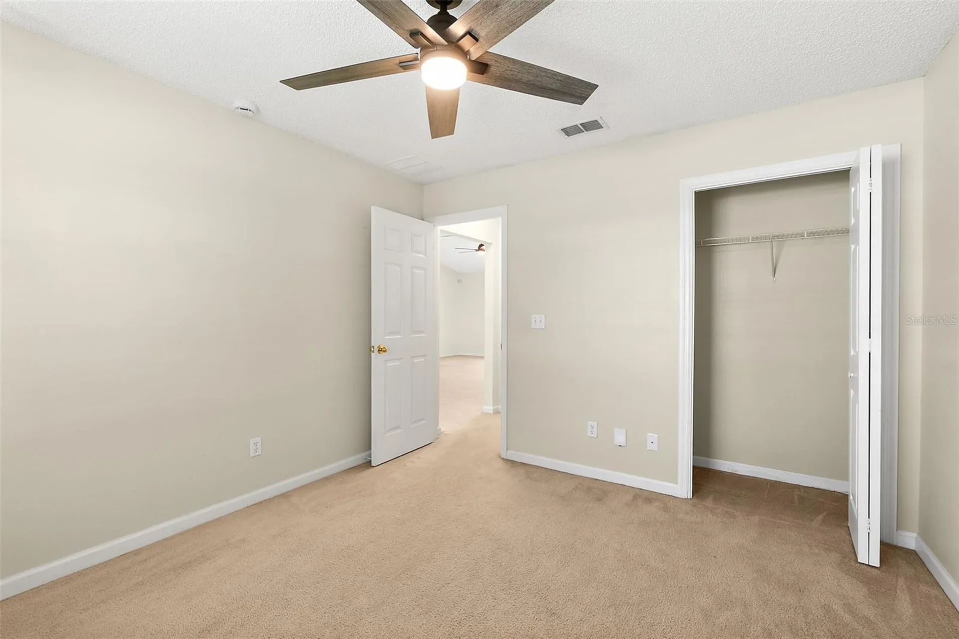 19 Pinell Lane Palm Coast FL 32164