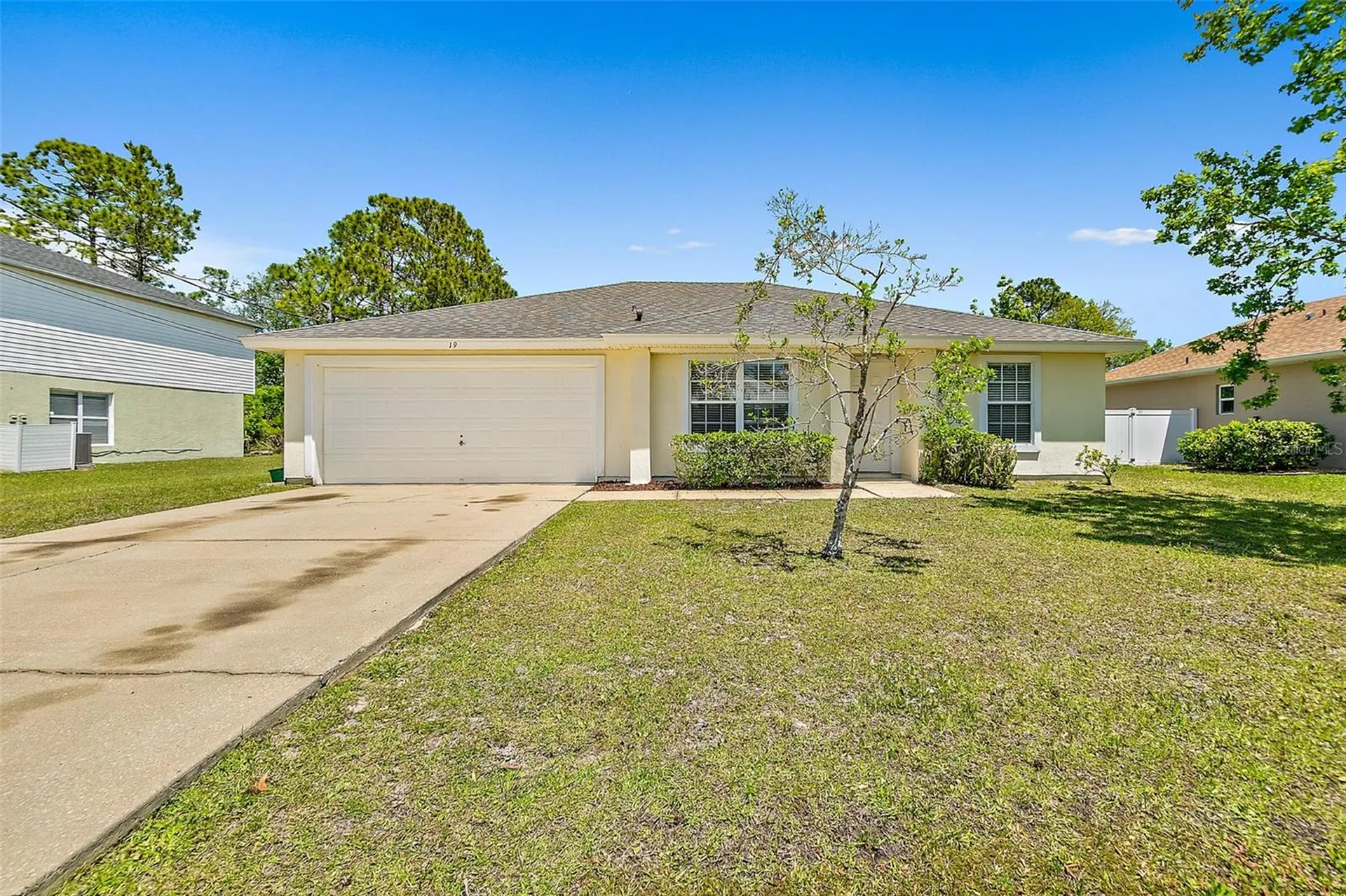 19 Pinell Lane Palm Coast FL 32164