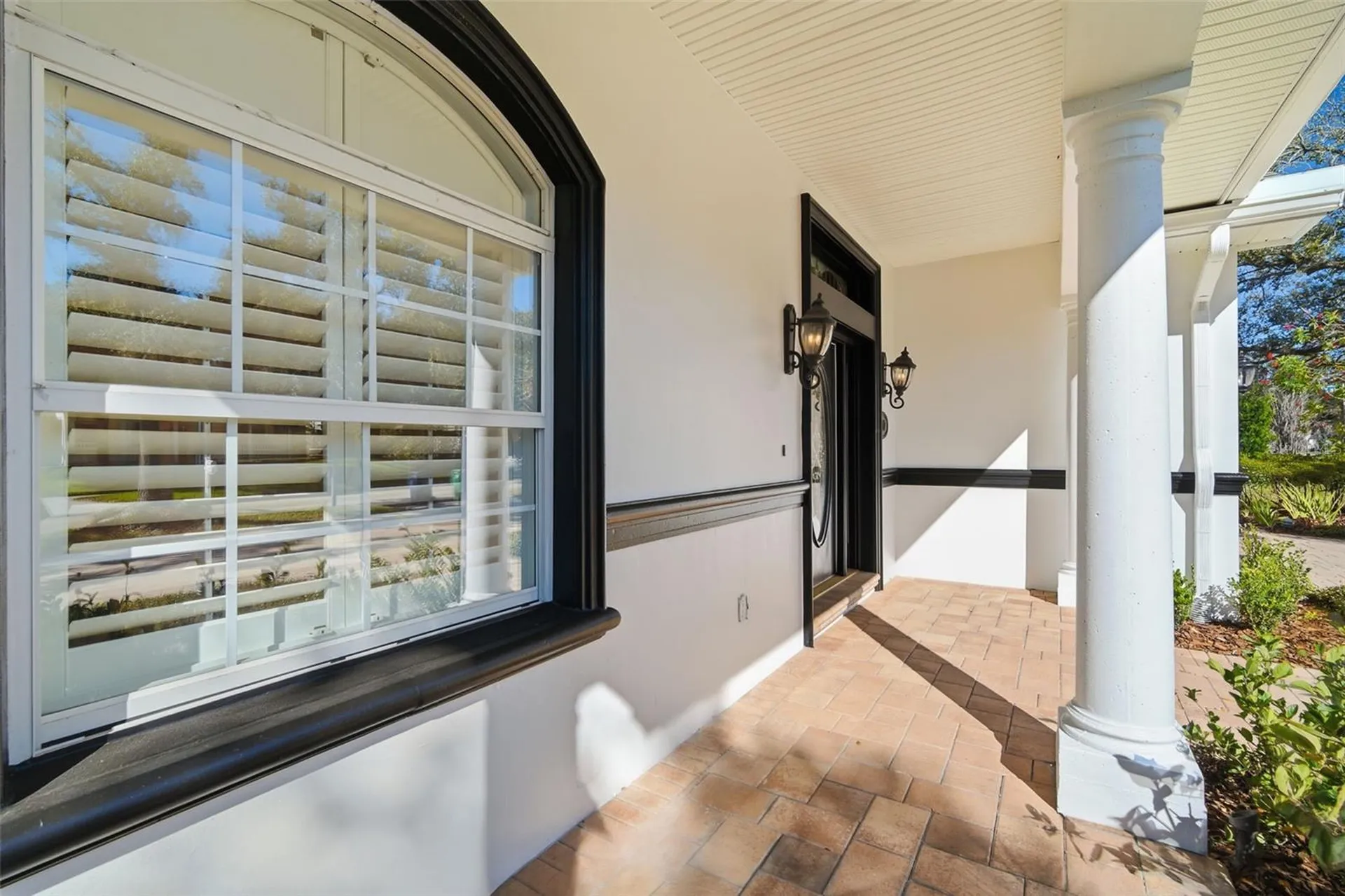 4117 W Azeele Street Tampa FL 33609