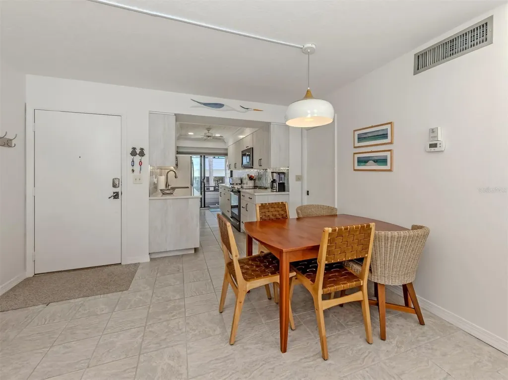 1555 Tarpon Center Drive Venice FL 34285
