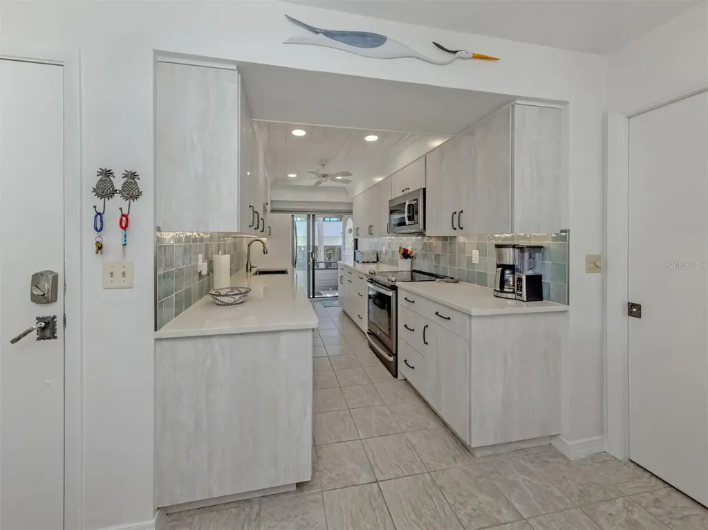 1555 Tarpon Center Drive Venice FL 34285